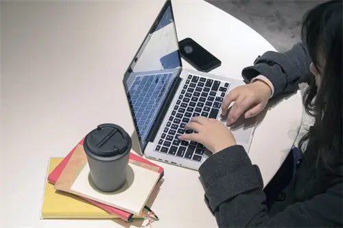 怎么介绍软装清洗公司