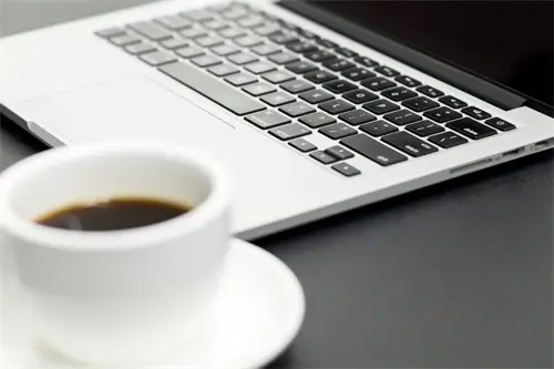 公司介绍合照文案简短